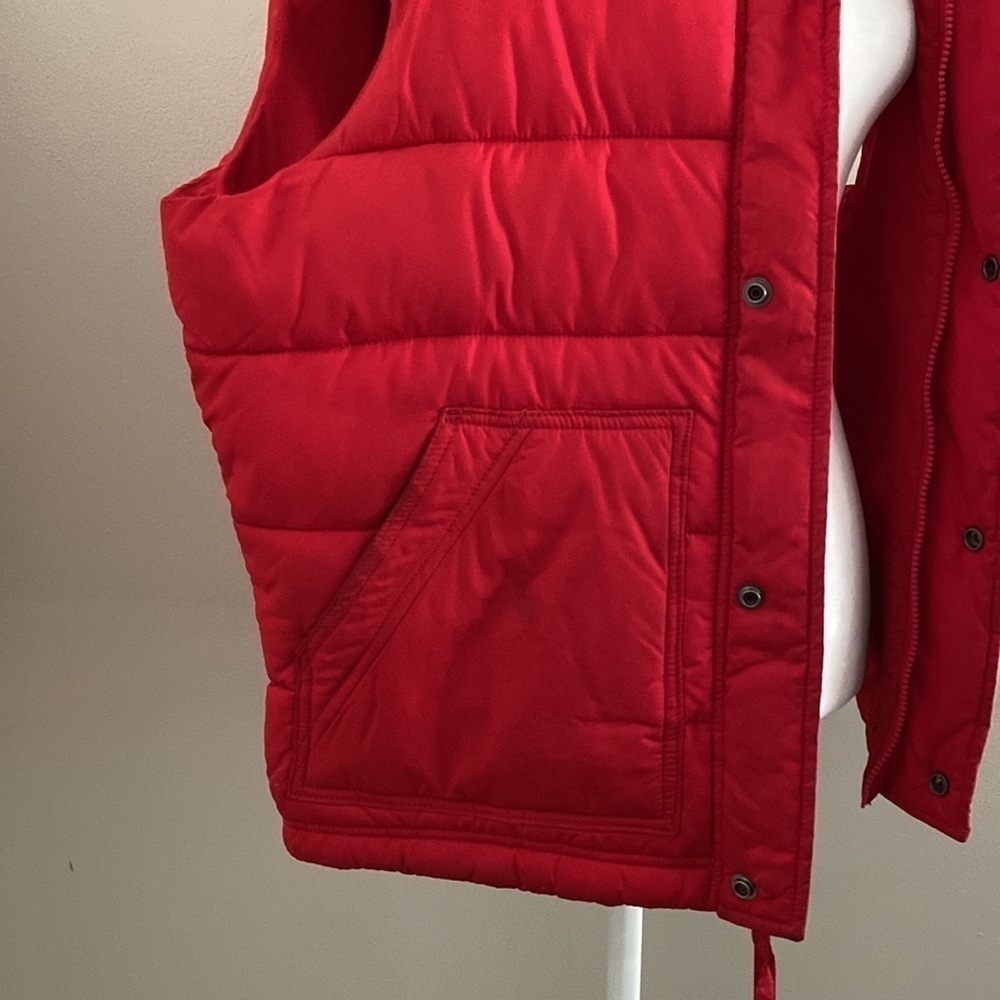 Hollister Y2K vintage red puffer vest - Picture 4 of 9